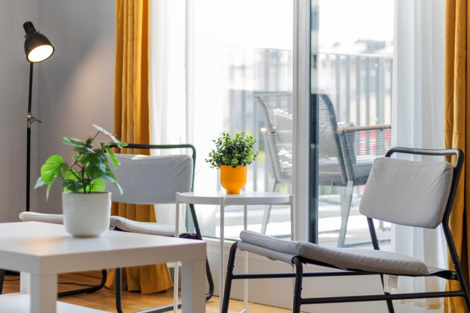 1 Min To Public Transport - 3 Min To Supermarket And Pharmacy - On-Site Parking For 19,90 Eur Wien Eksteriør bilde